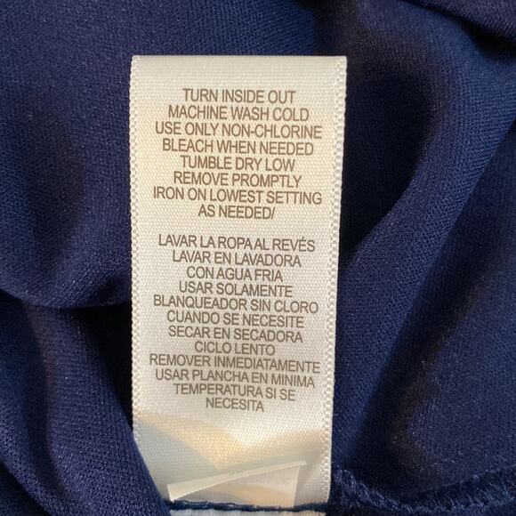 NWOT Signature by Robbie Bee Medallion Print Dress with Tiered Skirt Size 10 - Picture 5 of 9